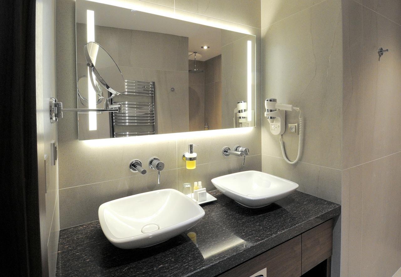 Hotel Kramer Opava Buitenkant foto